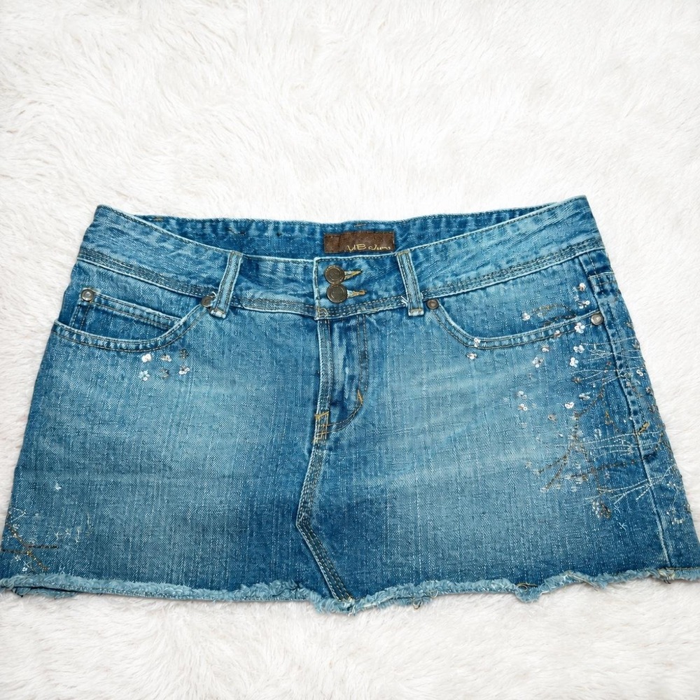 Y2K Embellished Denim Mini Skirt ✨